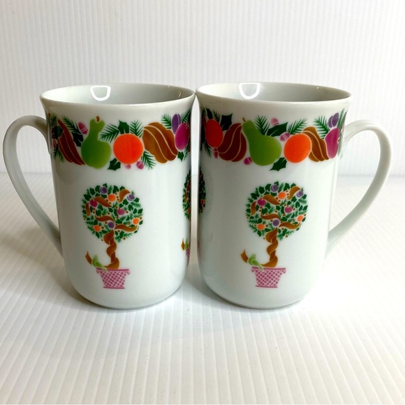 Vintage Georges Briard Mugs Topiary Wreath Set Of 2 Made In Japan RARE - Picture 1 of 10